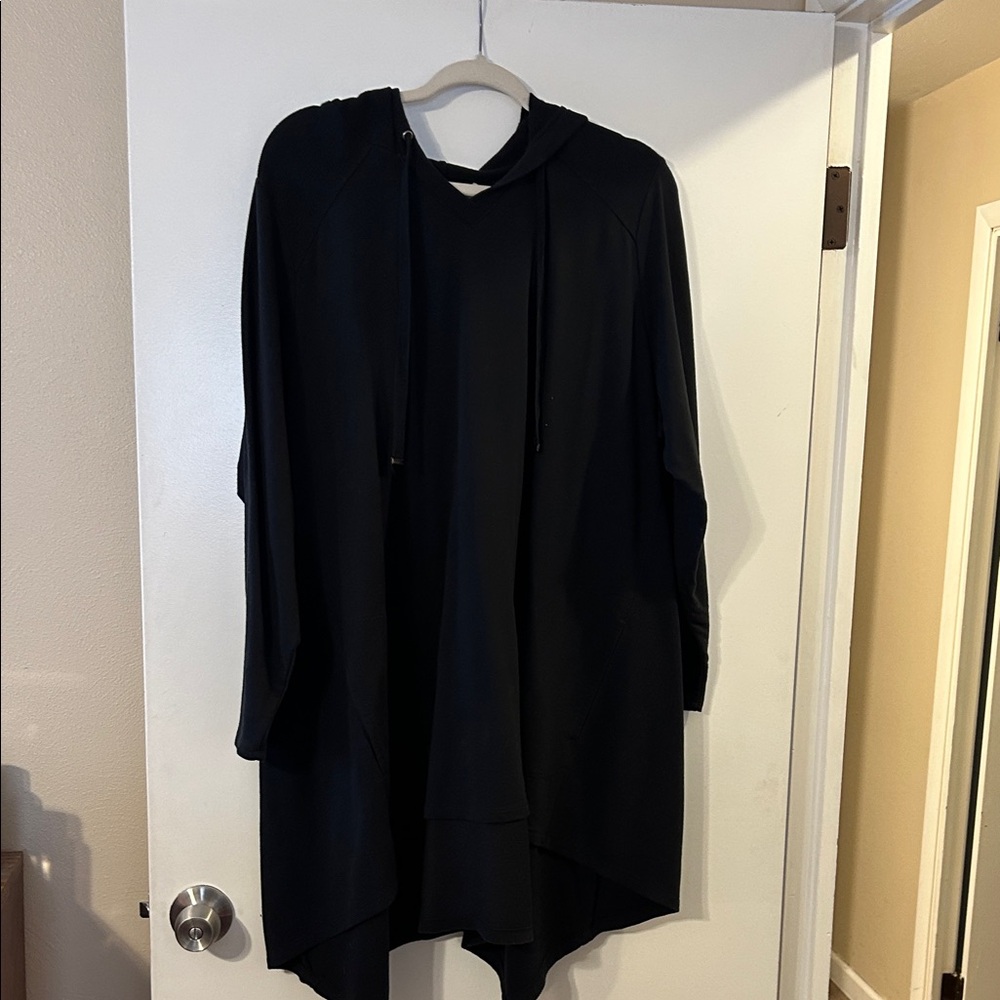 Black High Low Hoodie